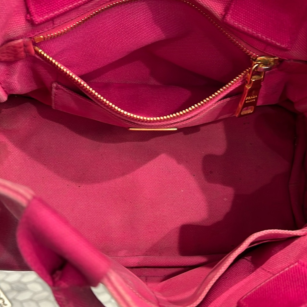 Prada Pink Canapa & COA with Corner Wear - Picture 7 of 16